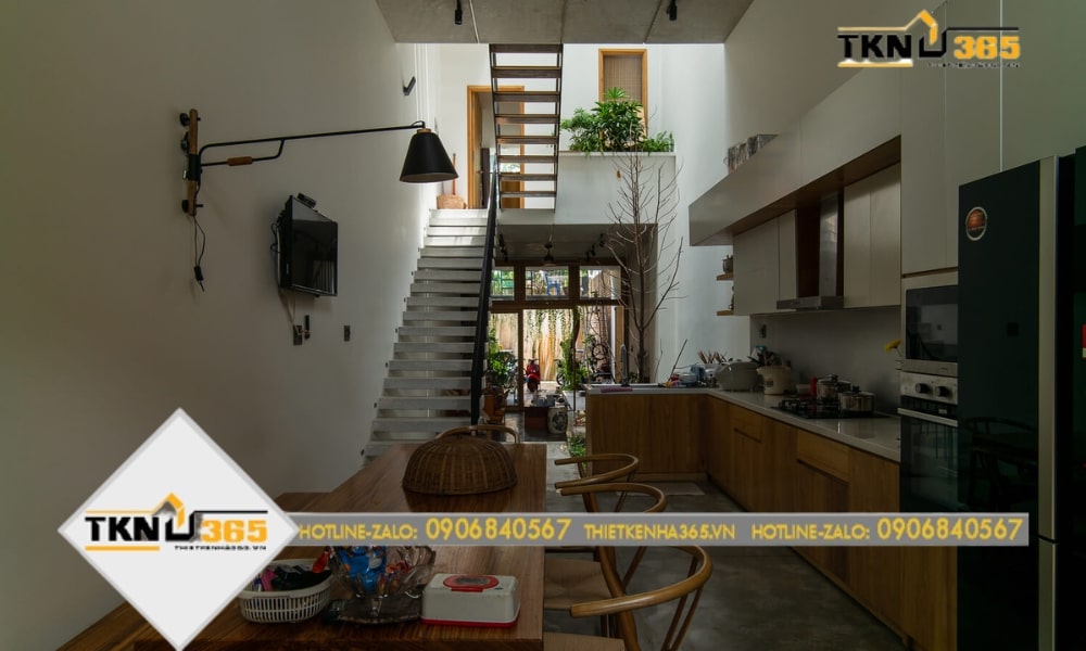 Mẫu nhà sàn lệch đẹp nội thất gỗ sang trọng