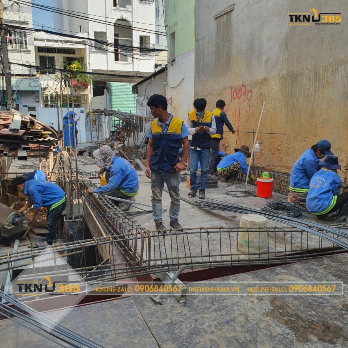 đội ngũ kiến trúc sư và thi công của Thiết Kế Nhà 365