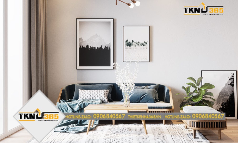 Phòng khách ngay bên cạnh cửa ra vào, ánh sáng dồi dào