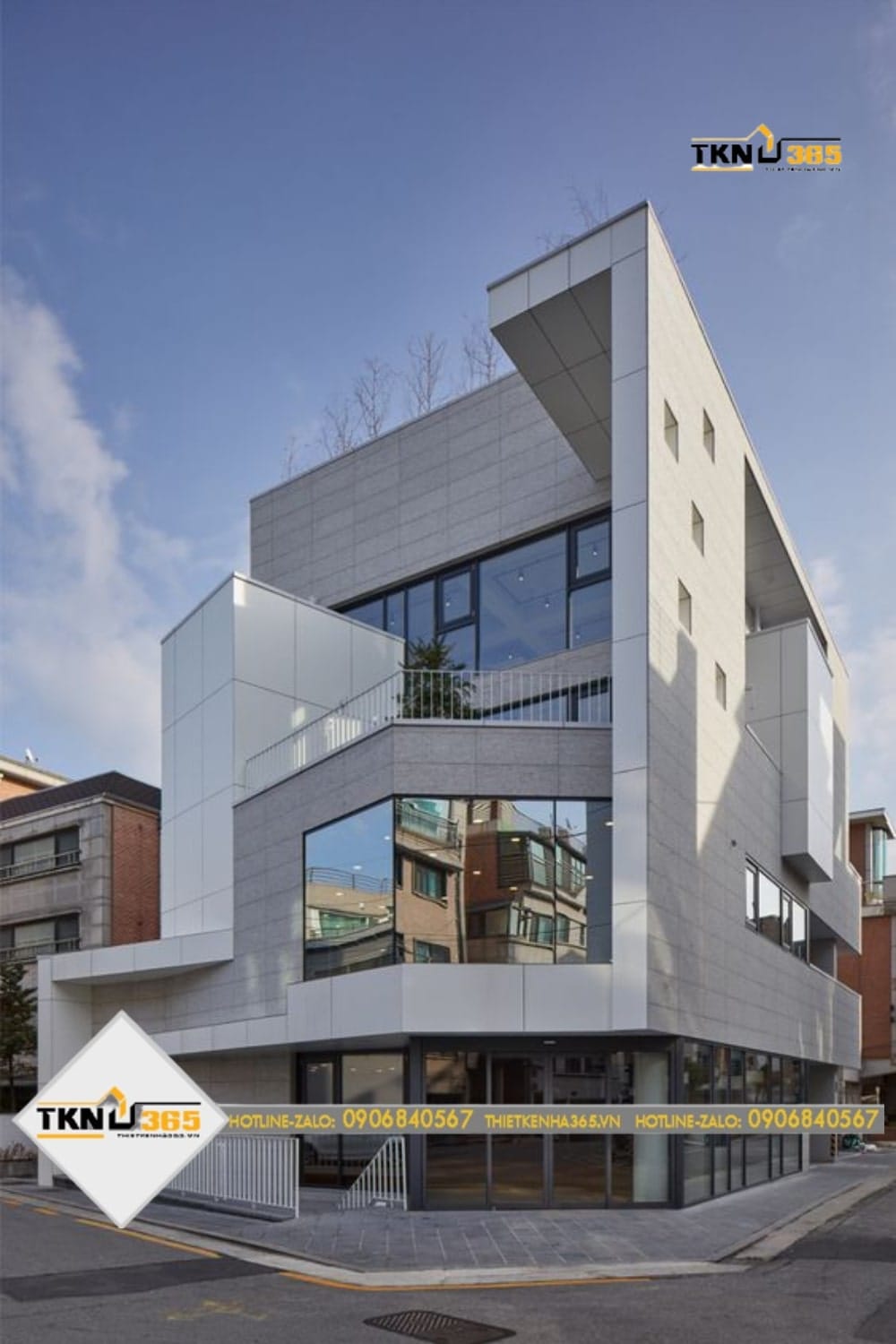 nhà lô góc 2 mặt tiền