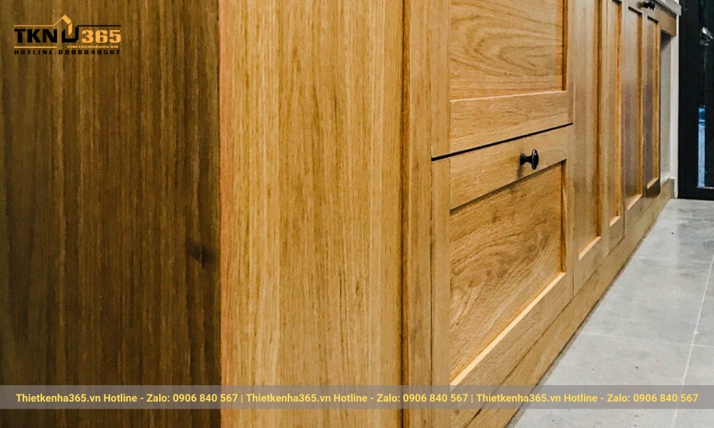 Tủ bếp chất liệu gỗ tự nhiên cao cấp