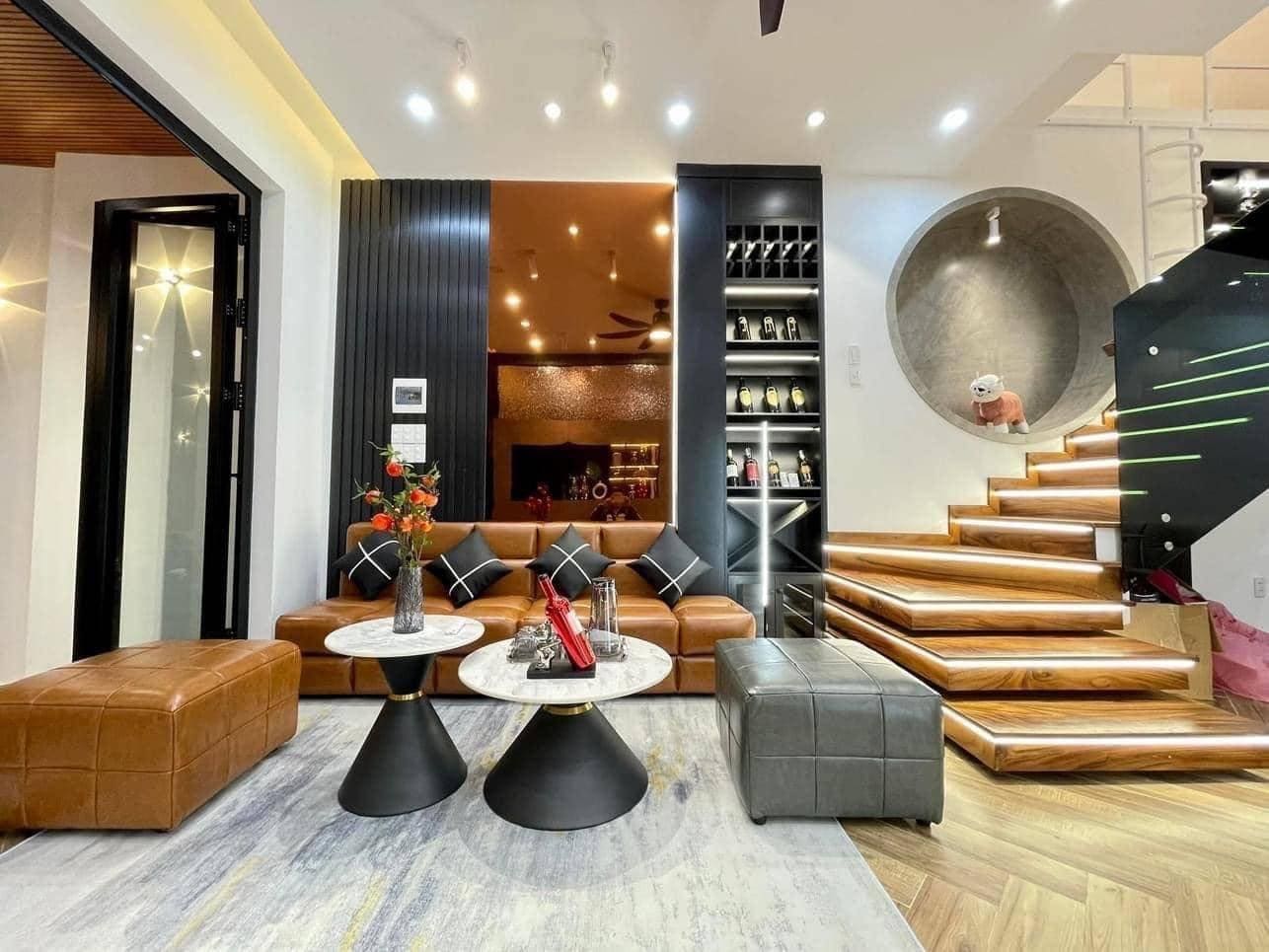 Xây dựng nhà phố kiến trúc bo tròn lạ mắt