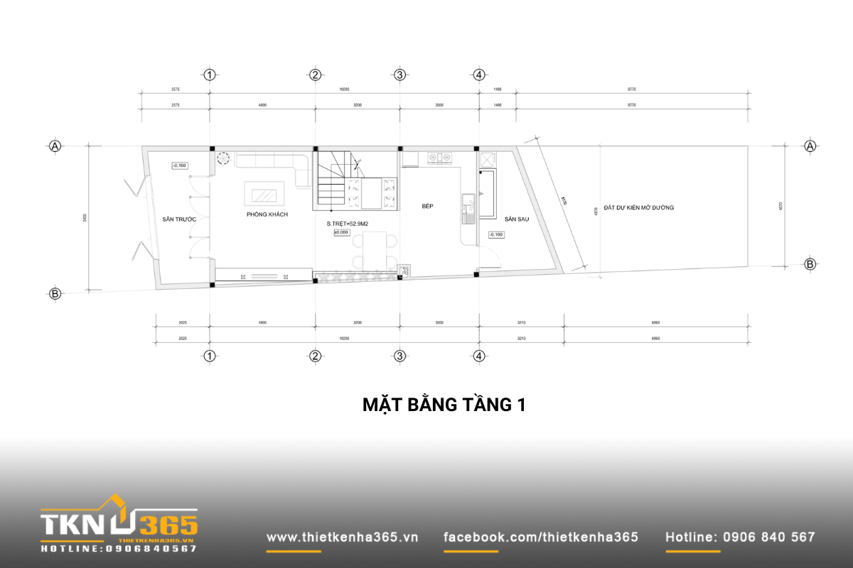 Mặt bằng tầng 1 gồm phòng khách, bếp và sân sau để vệ sinh