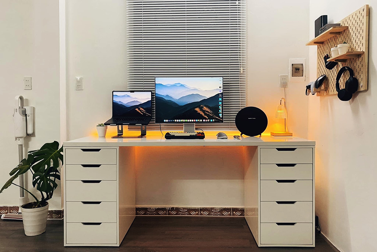 Góc làm việc sử dụng nội thất đơn giản của chung cư nhỏ hiện đại 3x6 Góc làm việc sử dụng nội thất đơn giản của chung cư nhỏ hiện đại 3x6