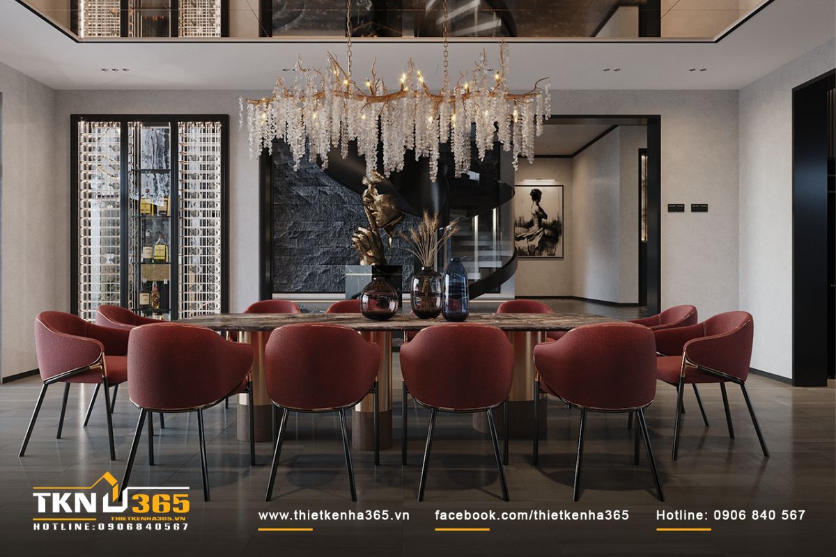 Không gian phòng ăn được thiết kế sang trọng với một bàn ăn lớn