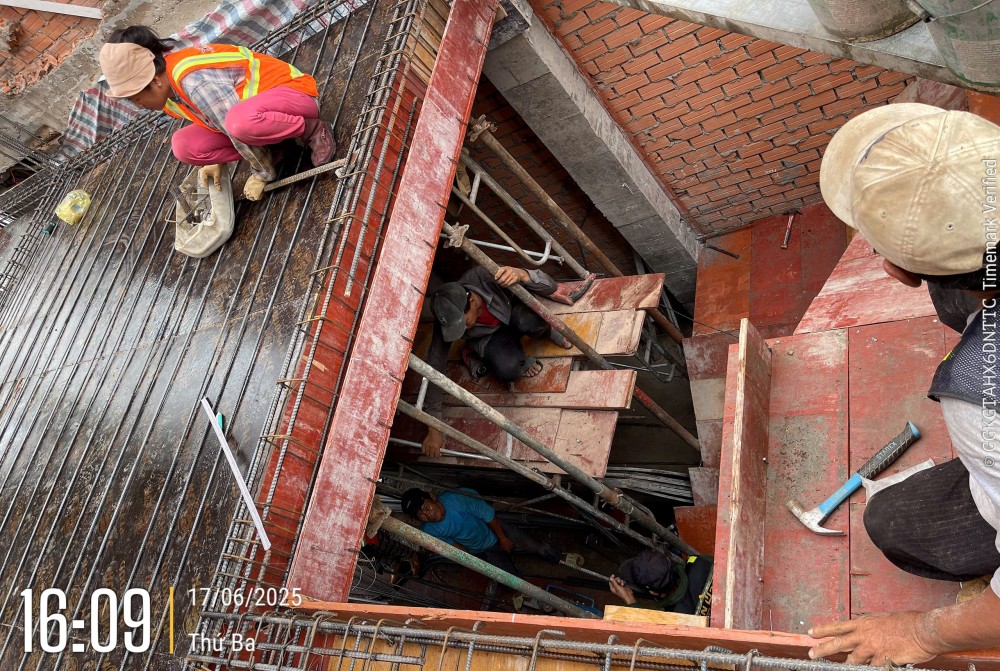 nh&agrave; phố ltt 17_6_25 (1)