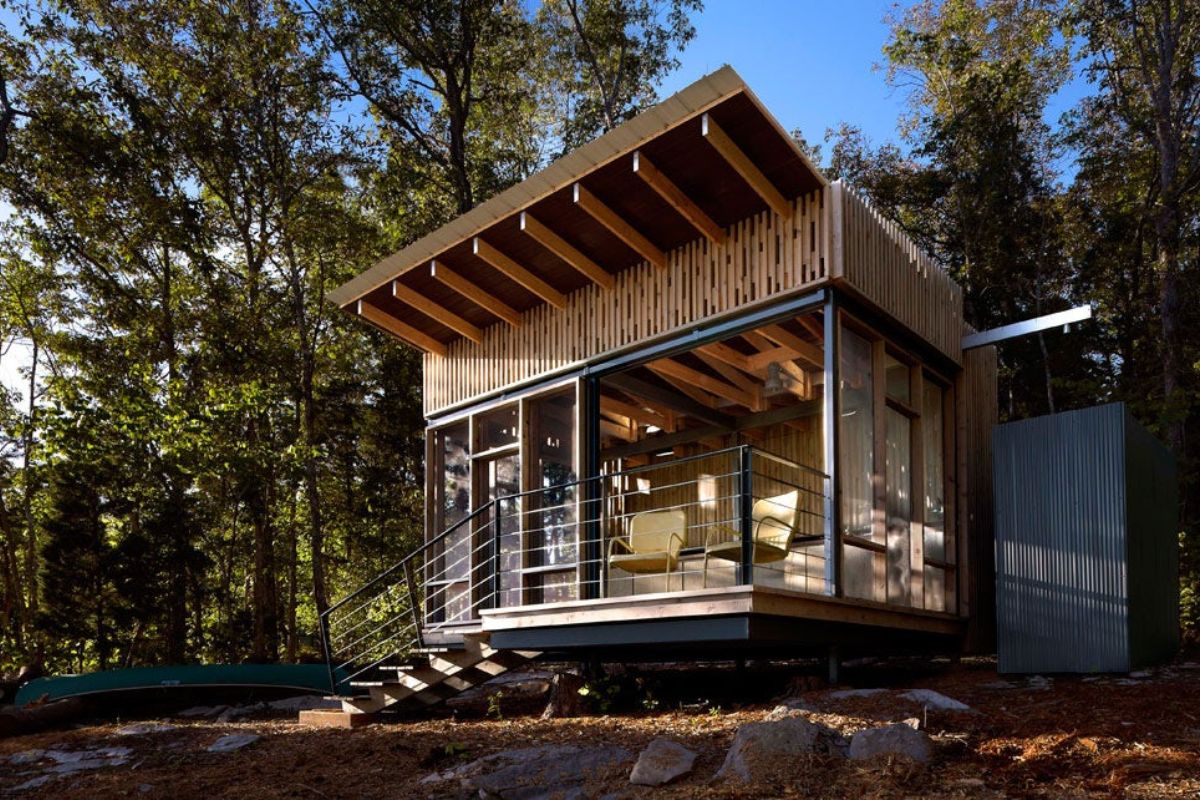 Lắp đặt hệ thống thu gom nước mưa không ảnh hưởng đến kết cấu ngôi nhà nếu tính toán kỹ lưỡng (Ảnh: Sưu tầm)