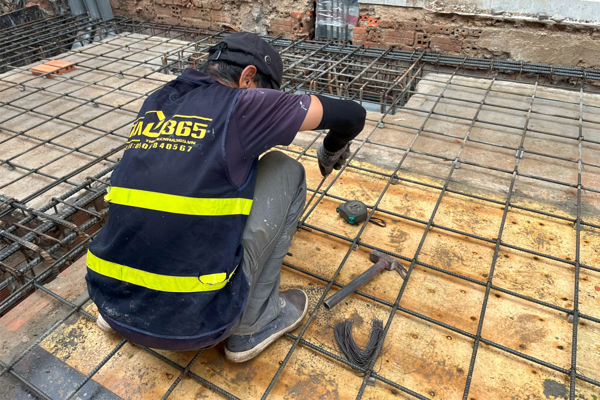 Chọn nhà thầu uy tín đảm bảo tiến độ, chất lượng; chọn sai dễ phát sinh chi phí ngoài dự toán.